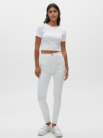 Pull&Bear Skinny Jeans in White: front