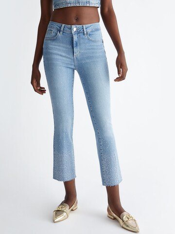 Liu Jo Bootcut Jeans in Blauw: voorkant