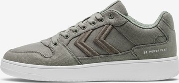 Hummel Sneakers laag in Grijs: voorkant