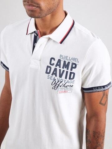 T-Shirt CAMP DAVID en blanc