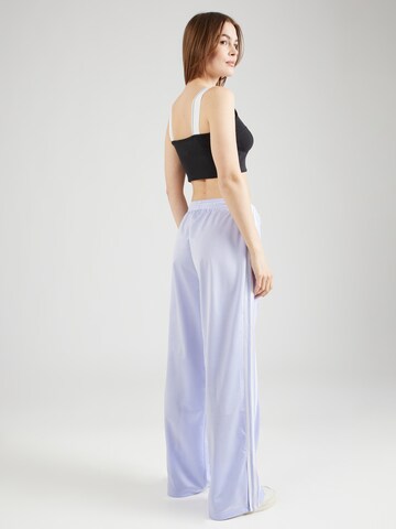 ADIDAS ORIGINALSWide Leg/ Široke nogavice Hlače 'Firebird' - ljubičasta boja