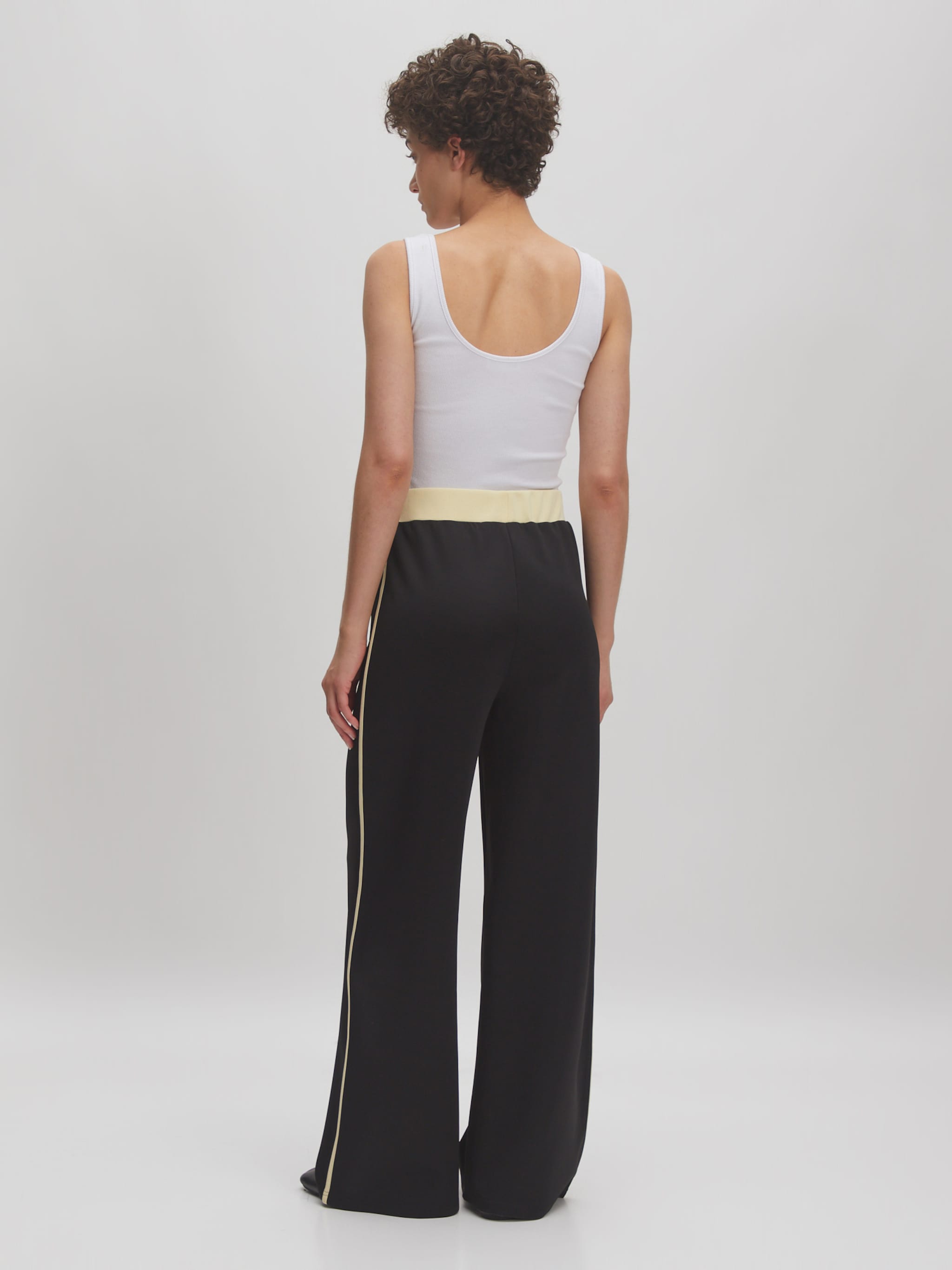 EDITED Produits Pantalon 'Polly' noir