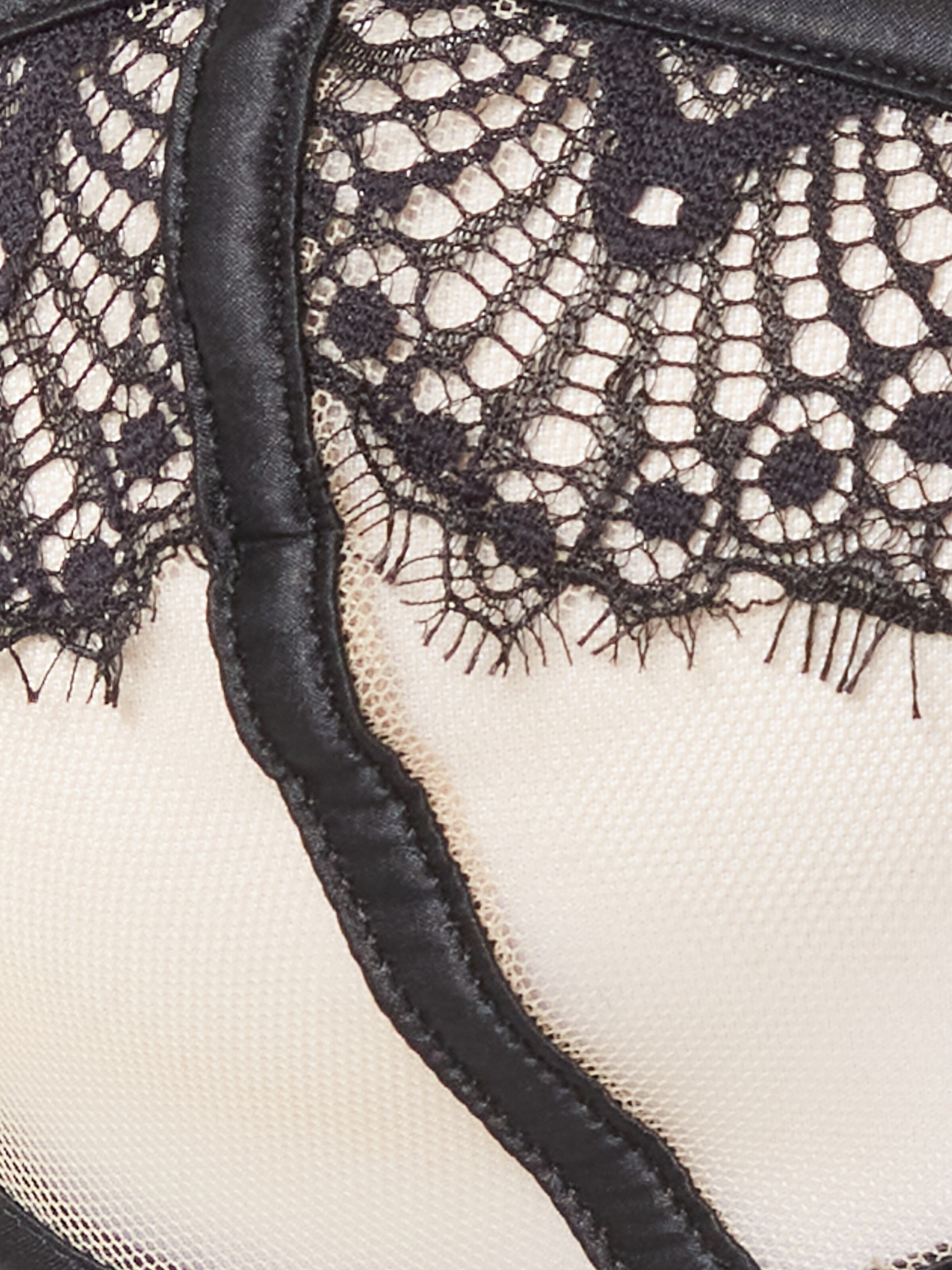 ETAM Μπαλκονέ Σουτιέν σε μαύρο