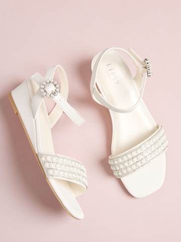 Lipsy Sandal in White