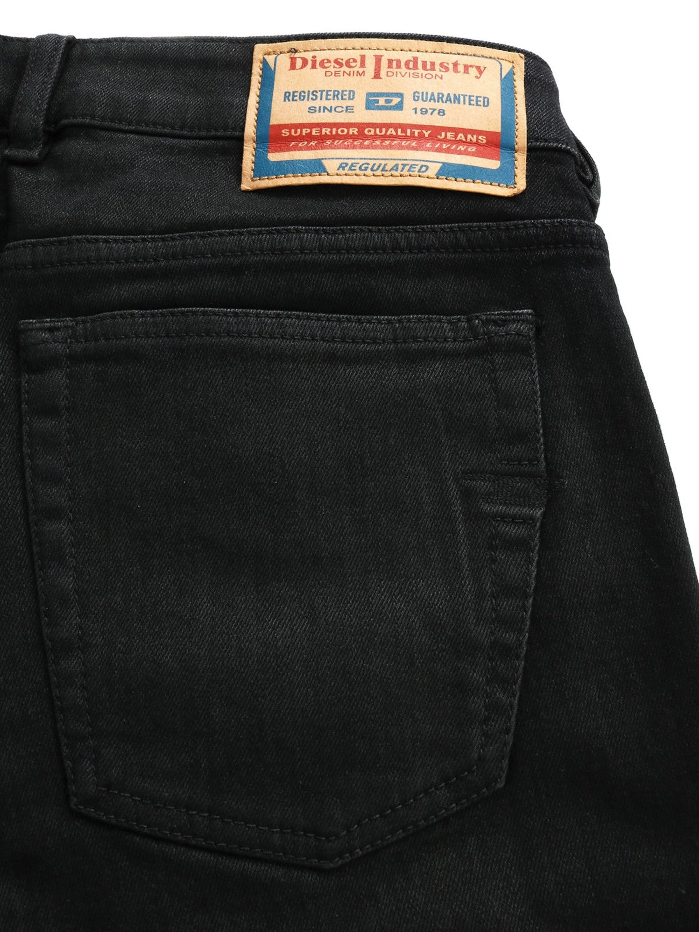 DIESEL Skinny Jeans '1979 Sleenker' in Zwart