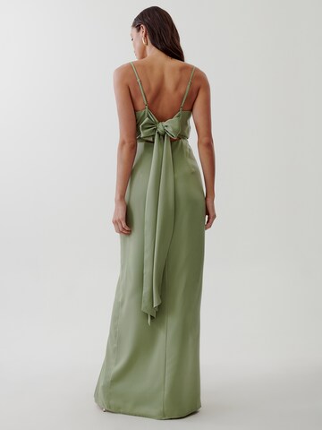 Rochie 'FONTANA' de la Chancery pe verde: spate