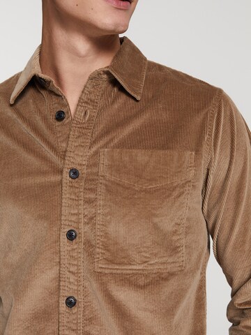 Shiwi - Comfort Fit Camisa em castanho