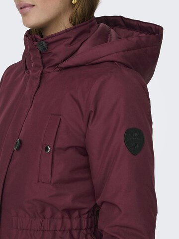 Parka mi-saison ONLY en rouge