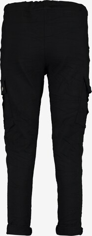 Hailys Tapered Cargo Pants 'Me44rle' in Black