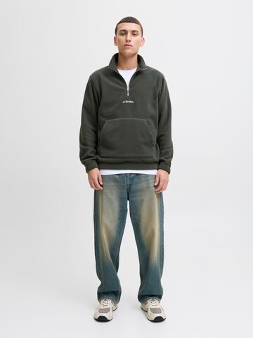 JACK & JONES Sweatshirt i grøn