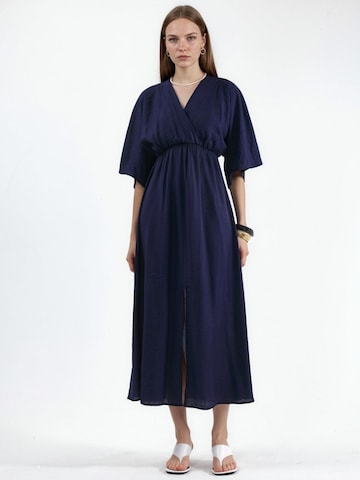 Busem Jurk in Blauw: voorkant