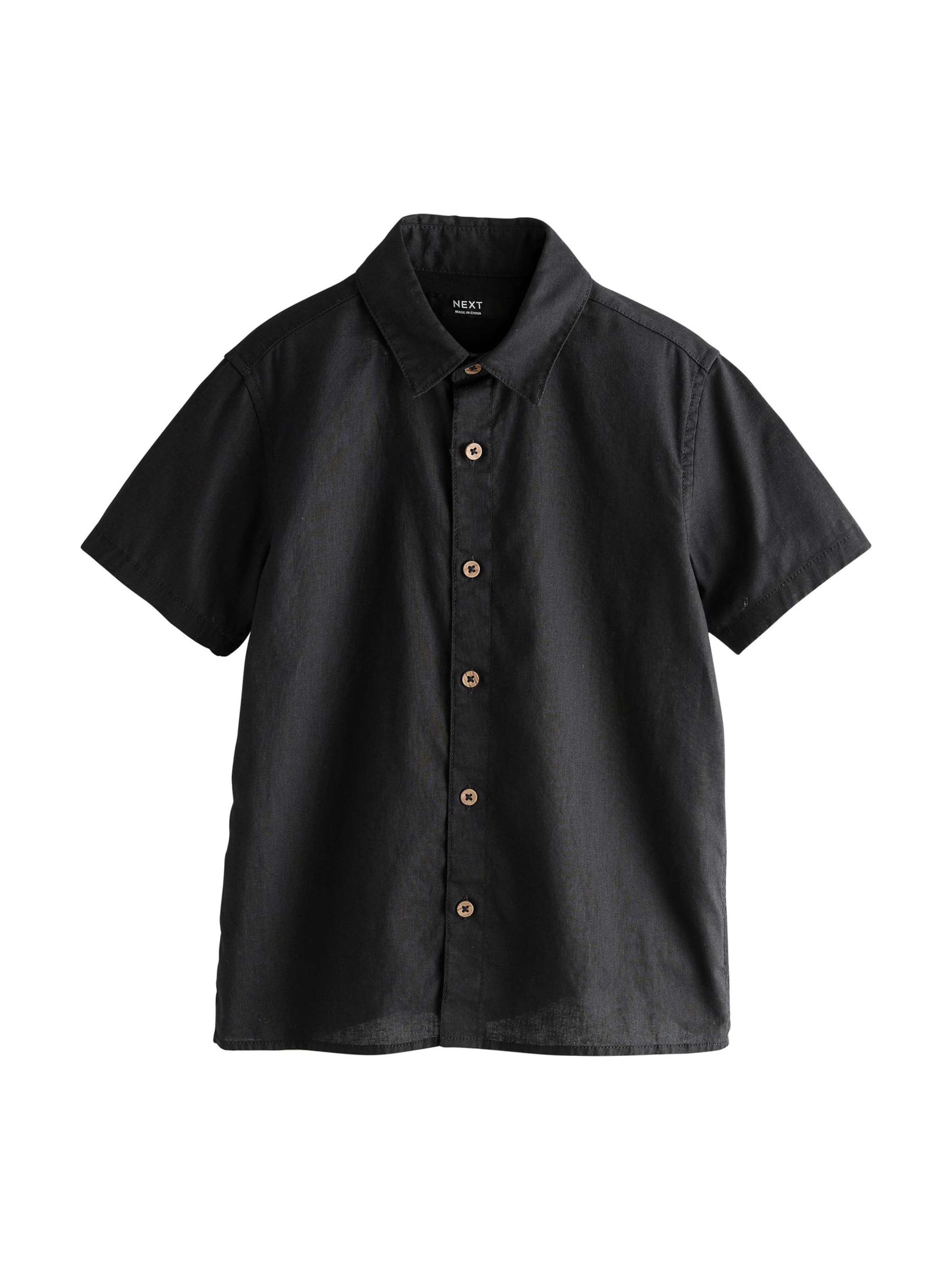 Next Риза в черно: отпред