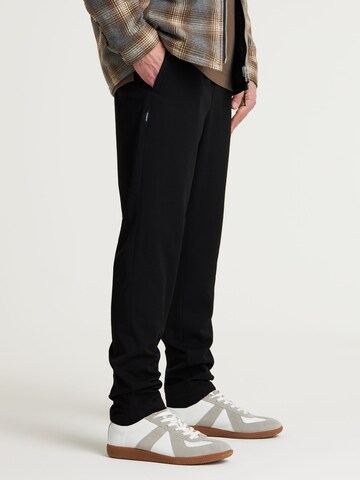 Regular Pantalon chino 'Stone Dual' CHASIN' en noir