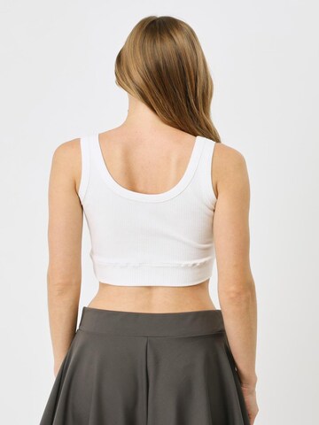 C&City Top in White