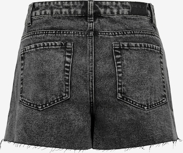 ONLY Regular Shorts 'Texas' in Schwarz