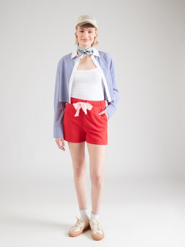 Regular Pantalon 'PCCHILLI' PIECES en rouge