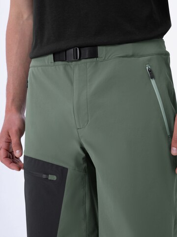 VAUDE Regular Outdoorbroek 'Badile' in Groen