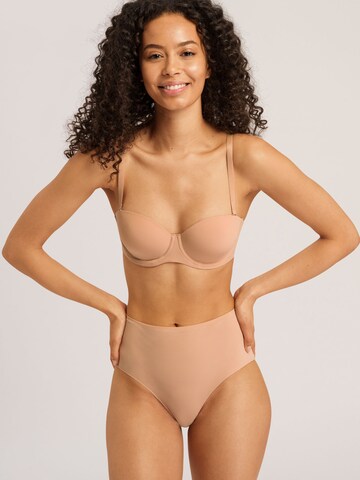 Hanro Schalen-BH ' Allure Bandeau ' in Beige: predná strana