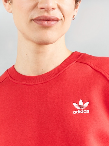 ADIDAS ORIGINALS Sweatshirt 'Trefoil Essentials' in Red