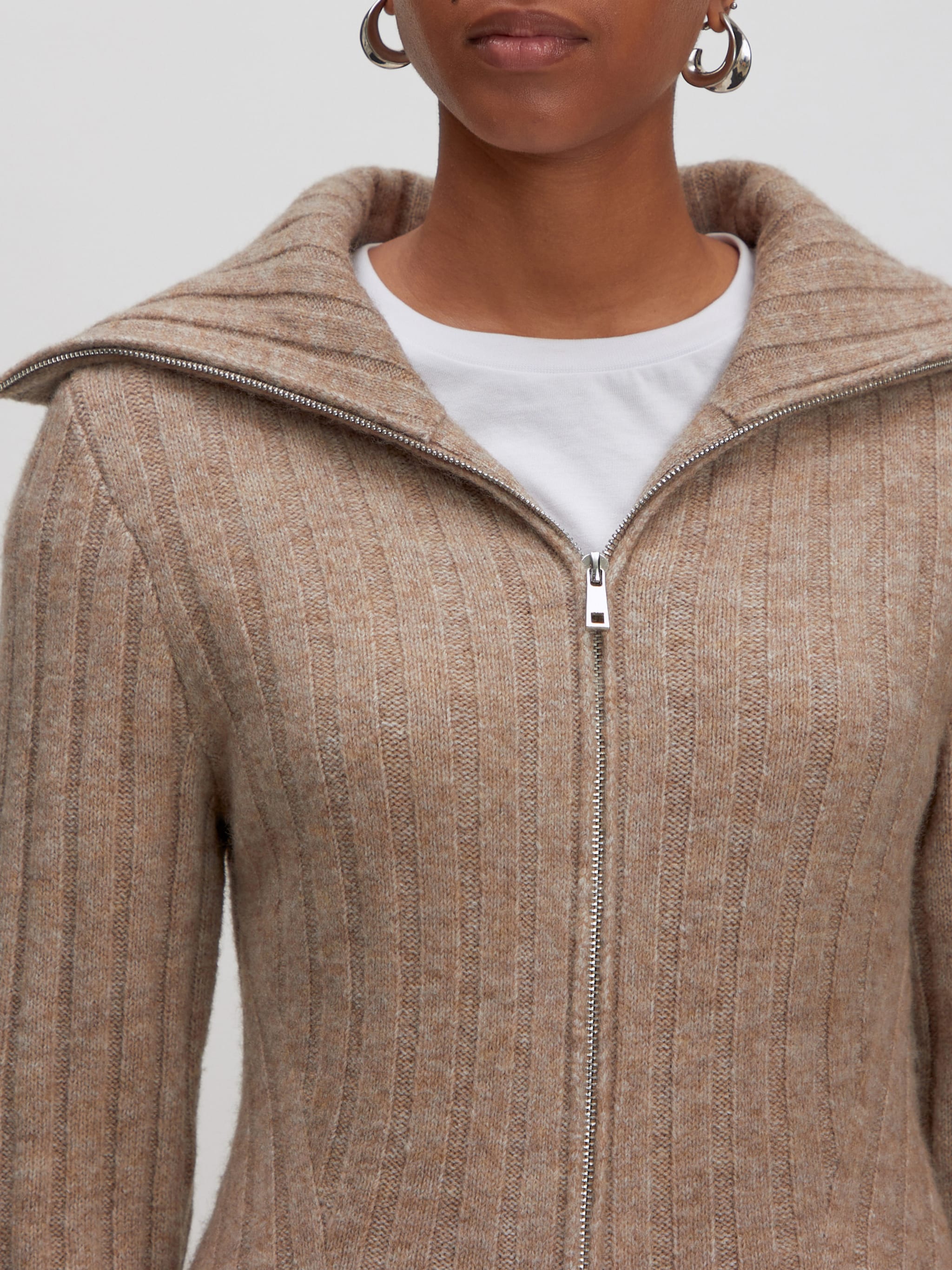 EDITED Producten Gebreid vest 'Lillie Wool' Beige
