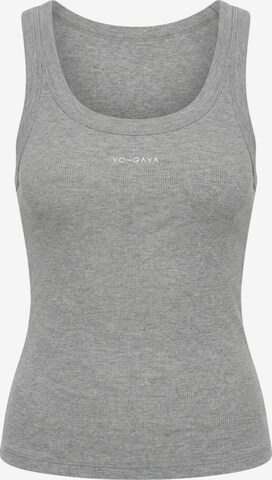 YO-GAYA Top 'Ribbed' in Grijs: voorkant