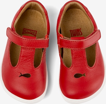 Sandales 'Peu Cami' CAMPER en rouge