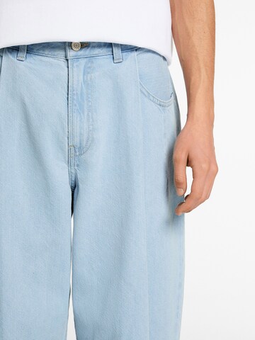 Loosefit Jean Bershka en bleu