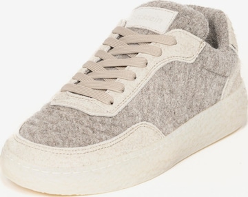 Gottstein Sneakers in Beige: front