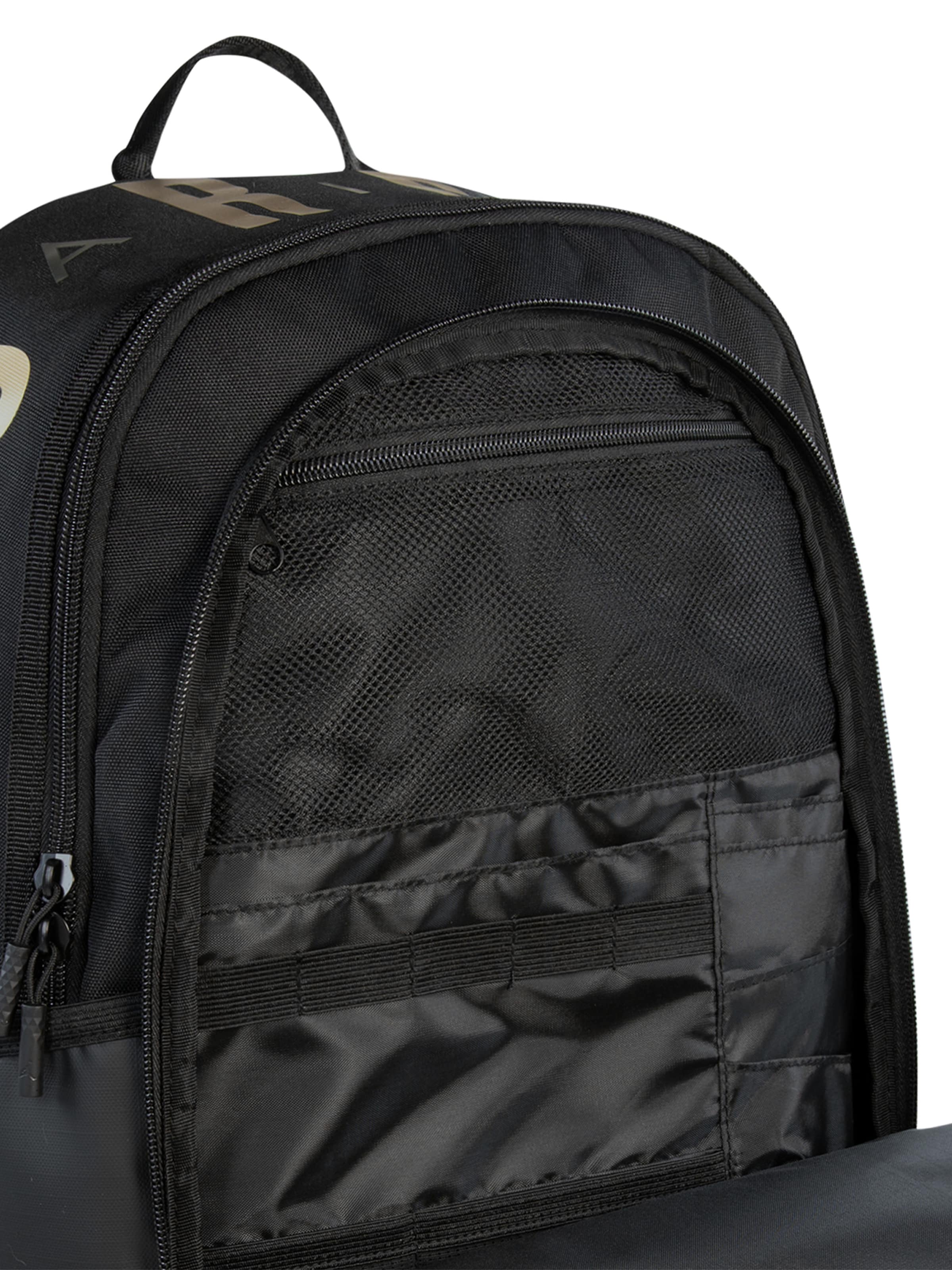 Jordan Batoh – černá