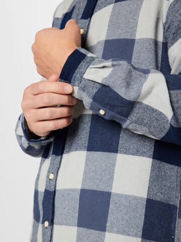 Scalpers Regular fit Button Up Shirt 'Bethel Club' in Blue