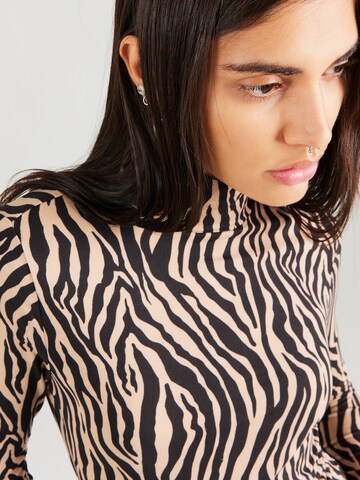 VERO MODA Shirt 'INA' in Bruin