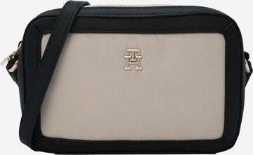 TOMMY HILFIGER Schoudertas 'Essential' in Beige: voorkant