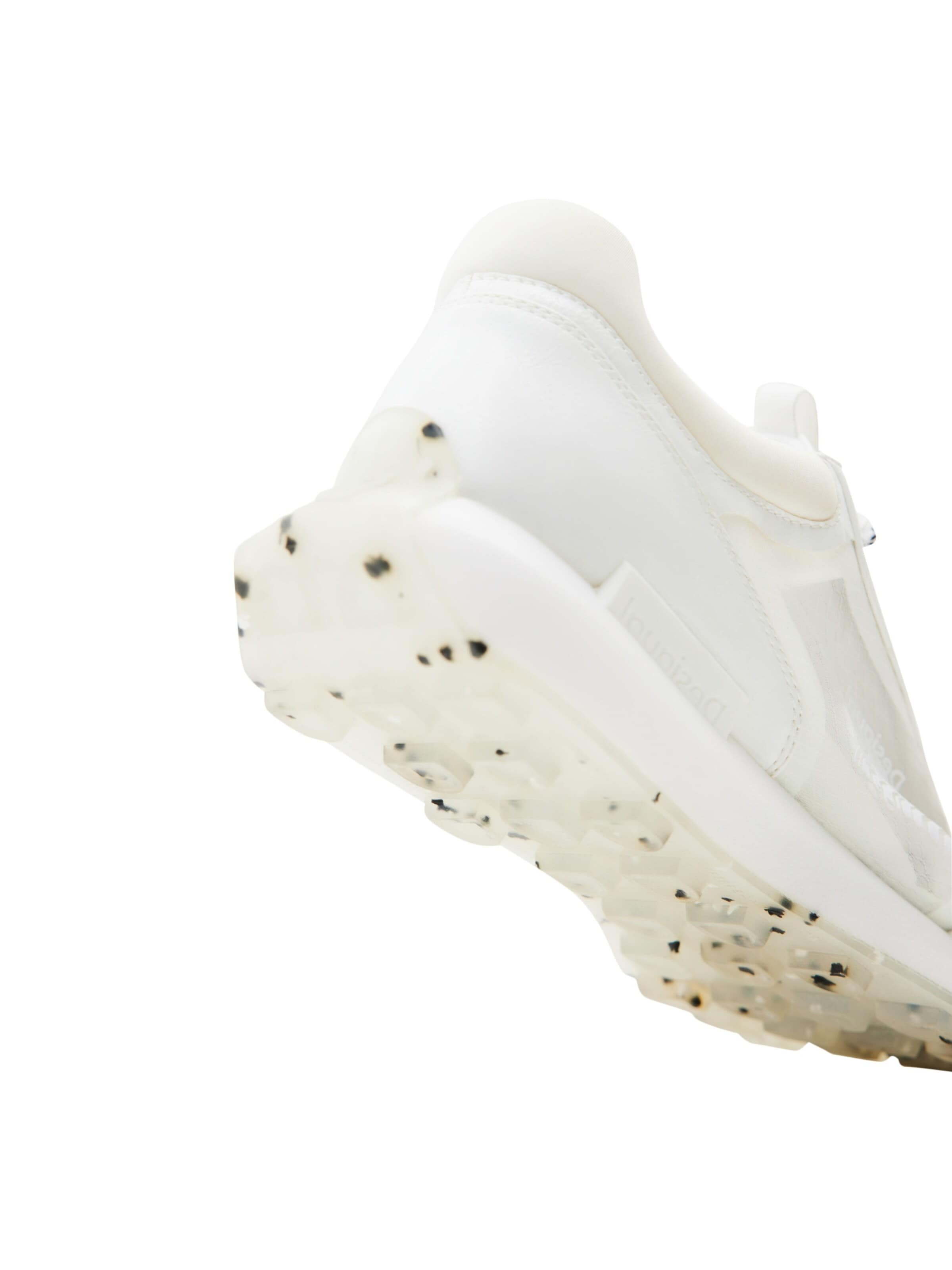 Chaussure de sport à lacets Desigual en blanc