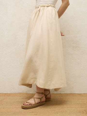 MANUKA Skirt in Beige