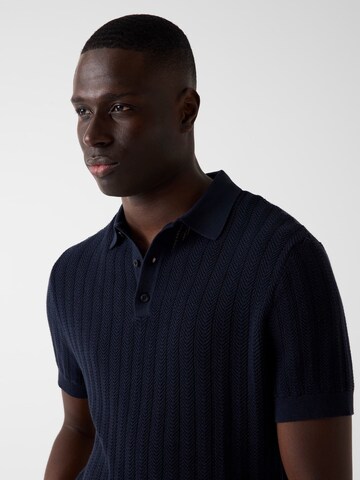 GUESS Sweater in Blue