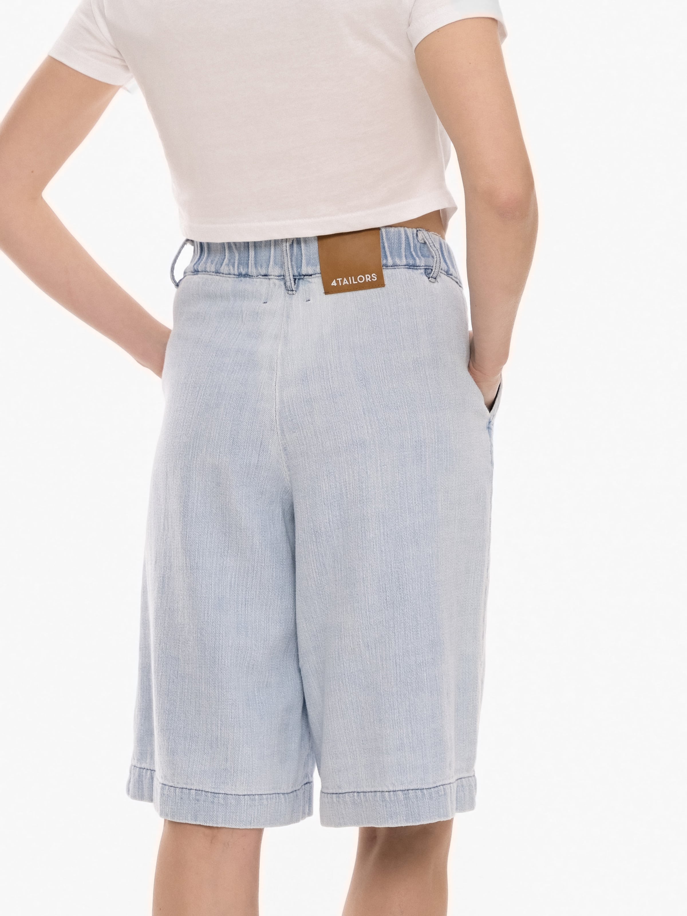 4TAILORS Loosefit Housut värissä sininen