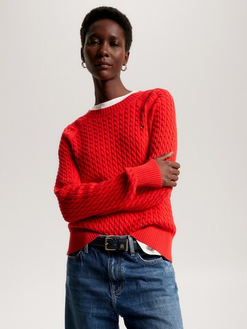 Pull-over TOMMY HILFIGER en rouge : devant