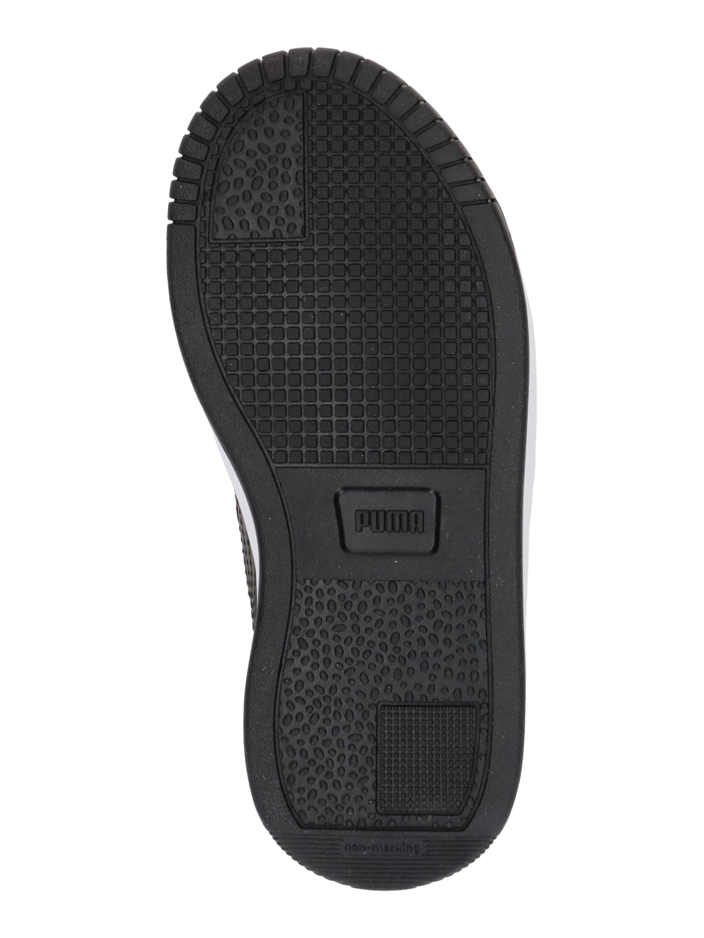 PUMA Tennarit 'Carina Street Space Belle' värissä valkoinen