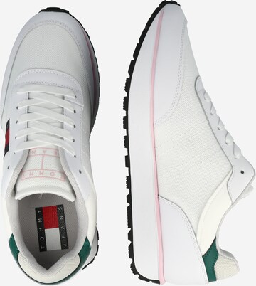 Tommy Jeans Sneakers 'SUTTON' in White