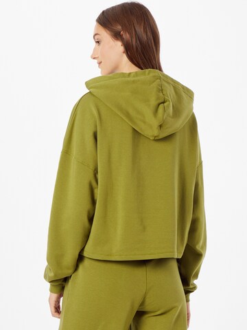 ABOUT YOU Limited Sweatshirt 'Tara' in Groen