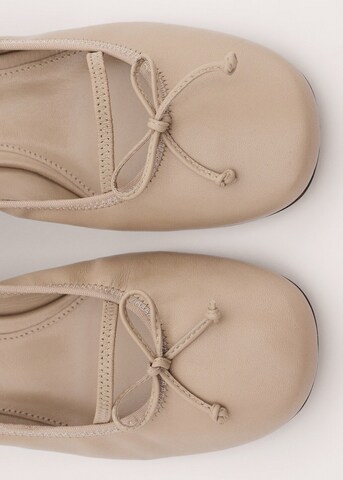 MANGO Ballerina in Beige