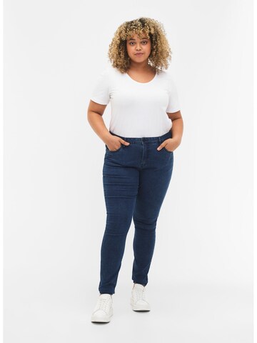 Zizzi Slimfit Jeans 'Amy' in Blauw