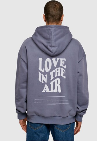 Merchcode Sweatshirt 'Love In The Air' in Blau: predná strana