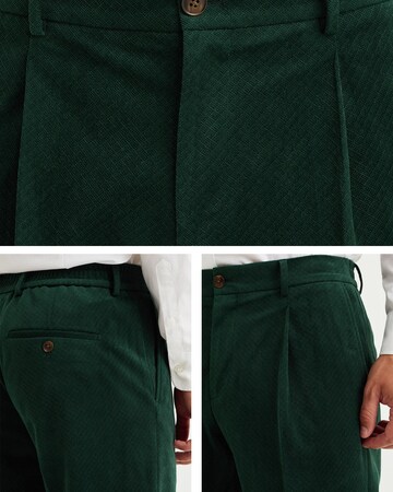 Coupe slim Pantalon WE Fashion en vert