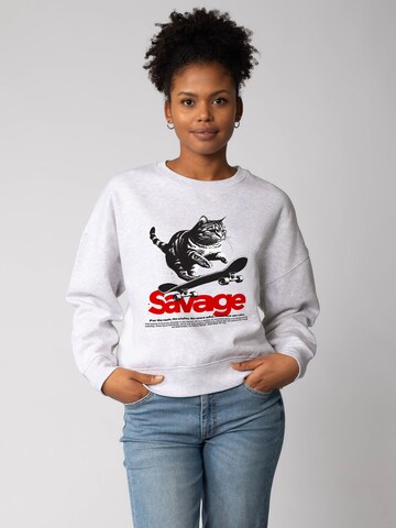 Watapparel Sweatshirt 'Savage Cat ' in Grijs: voorkant