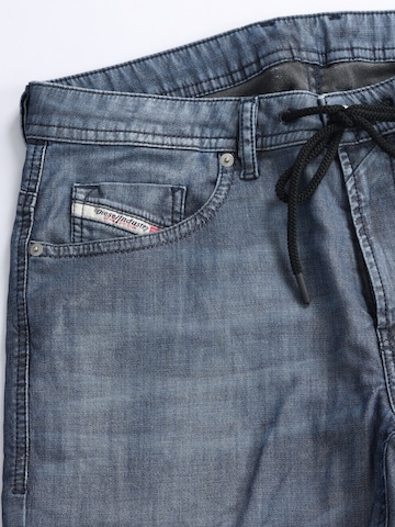 Coupe slim Jean 'THOMMER JOGGJEANS Superstretch & Supersoft' DIESEL en bleu