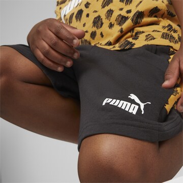 PUMA Regular Sportshorts in Schwarz