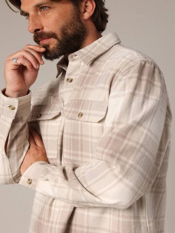 Coupe regular Chemise 'OREBRO' Deeluxe en beige
