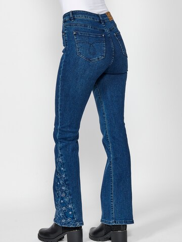 KOROSHI Flared Jeans in Blau
