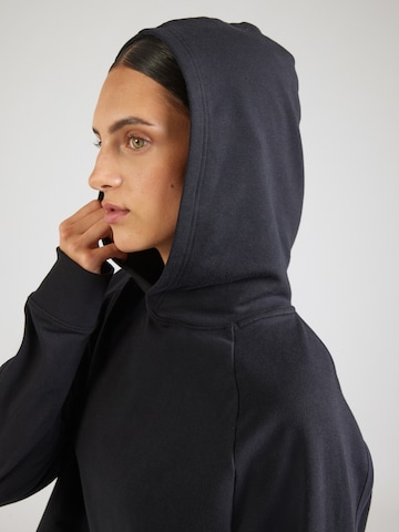 On Sweatshirt 'Studio' i svart